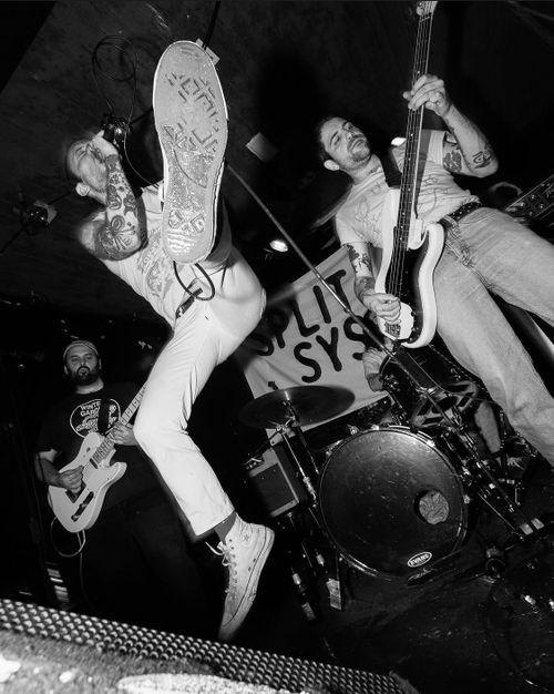 Split System, Puffer (MTL), Condor (FR/USA) & The Antics